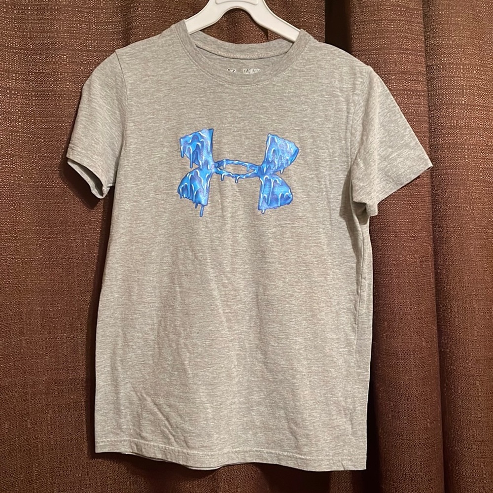 Boys under armour tee